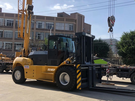 Mechanical Multi Directional 28 Ton Heavy Lift Forklift Lifter With Front Or Rear Wheel Steering