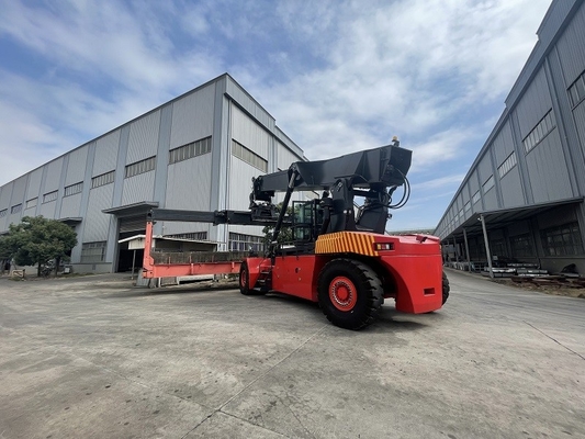 71400 Kgs Service Weight Container Lift Stacker for Easy Maneuvering and Stacking Needs
