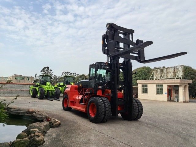 1800mm Fork Length Heavy Lift Forklift with Front Or Rear Wheel