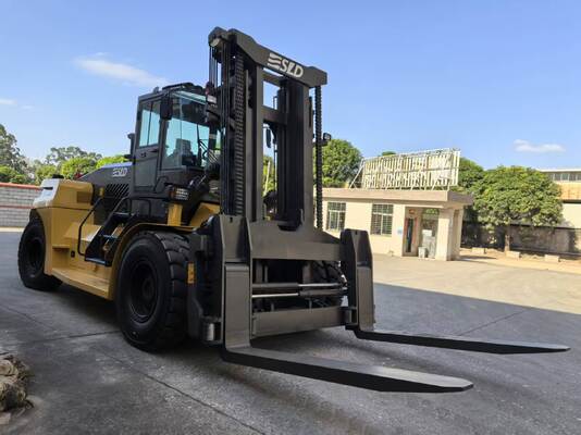 20 Ton Foundry Heavy Duty Diesel Forklift Truck With Reinforced Chassis Frame