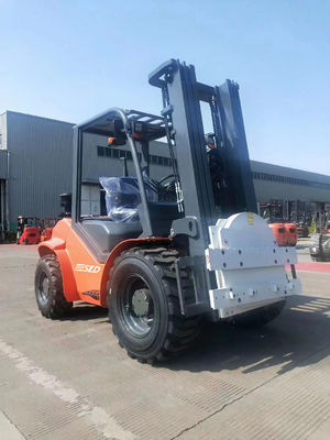 3000mm 4 Four Wheel Drive 3.5T 3500kgs 4X4 Forklift Solutions