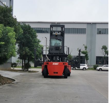Cummins QSB6.7 Engine Flexible 20ft 40ft Empty Container Handler For Stacking 3 Layers