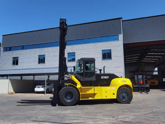 20 Tons Heavy Lift Forklift With Lifting Height 8m Customized Mast